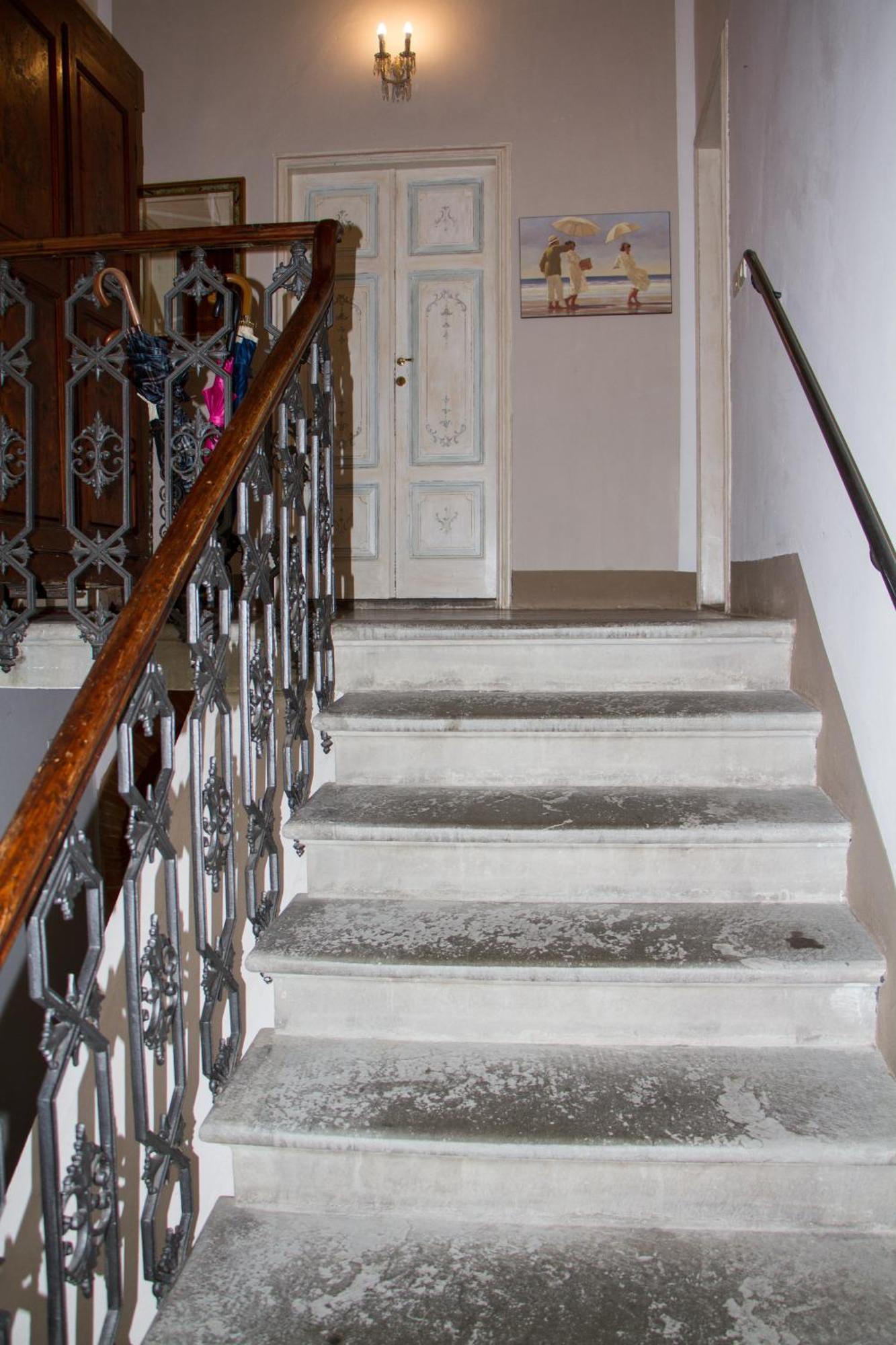 Santa Croce Charme Apartment Arezzo Ngoại thất bức ảnh